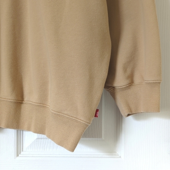 Levi's Red Embroidered Oversized French Terry Pullover Crewneck Sweatshirt Tan M - Picture 8 of 14